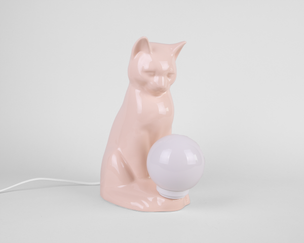 Ceramic cat lamp pink made in Europe 1970s art deco lighting sculpture