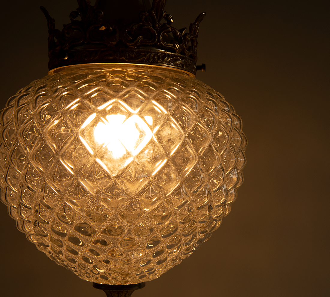 pineapple light fitting